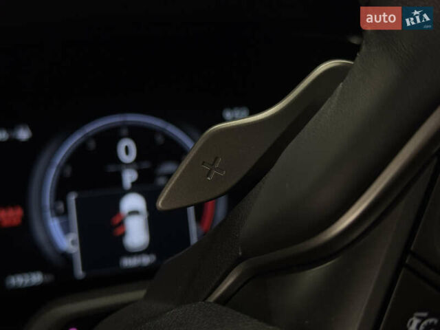Чорний Лексус РХ, об'ємом двигуна 2.4 л та пробігом 19 тис. км за 61999 $, фото 34 на Automoto.ua