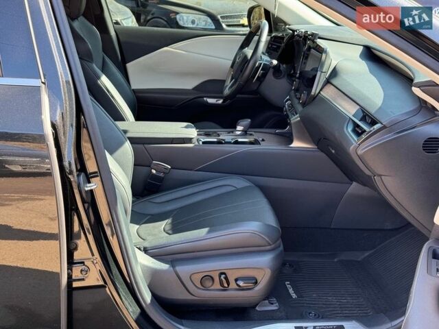 Черный Лексус РХ, объемом двигателя 2.4 л и пробегом 23 тыс. км за 51990 $, фото 25 на Automoto.ua