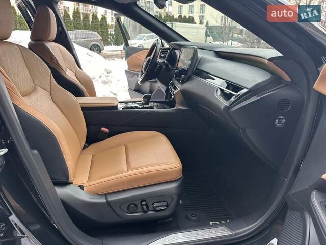 Чорний Лексус РХ, об'ємом двигуна 2.39 л та пробігом 25 тис. км за 68700 $, фото 40 на Automoto.ua