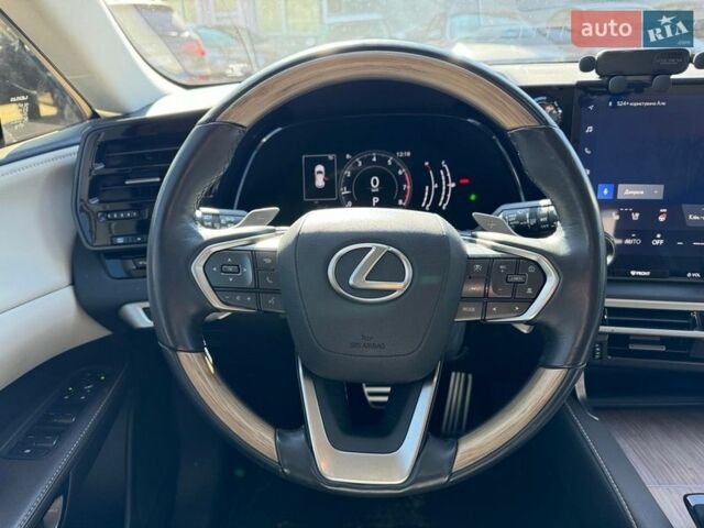 Черный Лексус РХ, объемом двигателя 2.4 л и пробегом 23 тыс. км за 51990 $, фото 29 на Automoto.ua