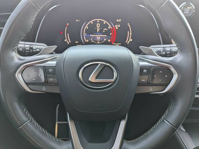 Лексус РХ 2023 у Львові на Automoto.ua Чорний Лексус РХ, об'ємом двигуна 2.4 л та пробігом 24 тис. км за 28992 $, фото 9 на Automoto.ua