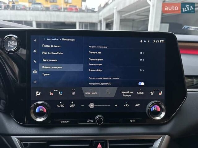 Чорний Лексус РХ, об'ємом двигуна 2.39 л та пробігом 25 тис. км за 69700 $, фото 77 на Automoto.ua