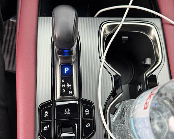 Чорний Лексус РХ, об'ємом двигуна 2.39 л та пробігом 33 тис. км за 60000 $, фото 31 на Automoto.ua