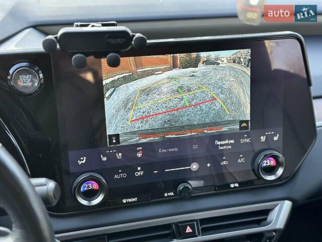 Чорний Лексус РХ, об'ємом двигуна 2.4 л та пробігом 20 тис. км за 54990 $, фото 30 на Automoto.ua