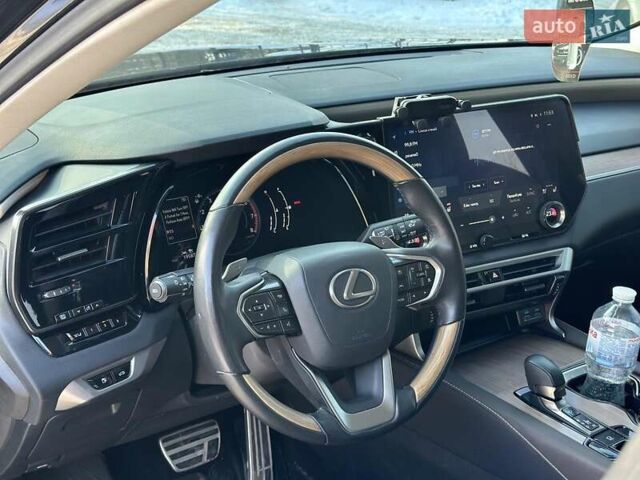 Чорний Лексус РХ, об'ємом двигуна 2.4 л та пробігом 20 тис. км за 54990 $, фото 24 на Automoto.ua