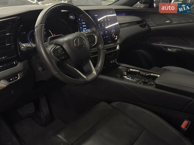 Чорний Лексус РХ, об'ємом двигуна 2.4 л та пробігом 19 тис. км за 61999 $, фото 21 на Automoto.ua