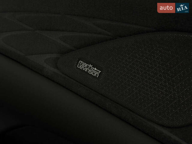 Чорний Лексус РХ, об'ємом двигуна 2.4 л та пробігом 19 тис. км за 61999 $, фото 39 на Automoto.ua