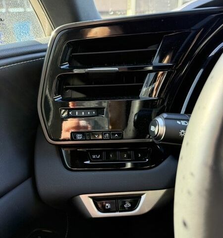 Чорний Лексус РХ, об'ємом двигуна 2.49 л та пробігом 12 тис. км за 75000 $, фото 19 на Automoto.ua