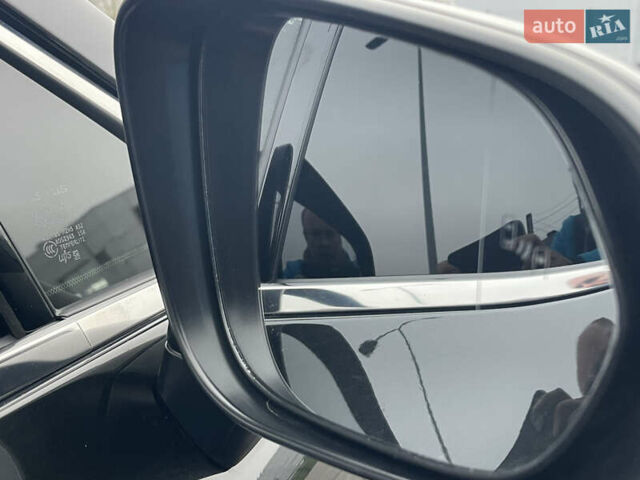 Черный Лексус РХ, объемом двигателя 2.4 л и пробегом 78 тыс. км за 63500 $, фото 15 на Automoto.ua