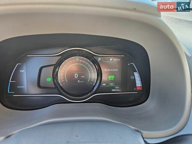 Чорний Лексус РХ, об'ємом двигуна 2.5 л та пробігом 70 тис. км за 71800 $, фото 6 на Automoto.ua