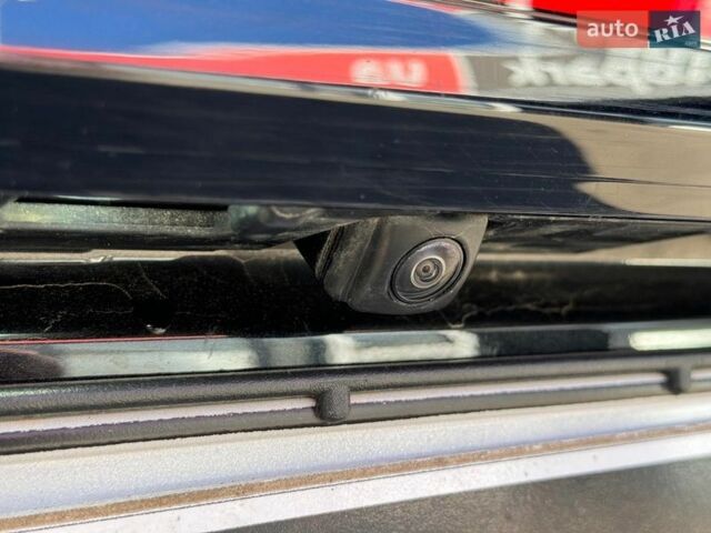 Черный Лексус РХ, объемом двигателя 2.4 л и пробегом 23 тыс. км за 51990 $, фото 7 на Automoto.ua