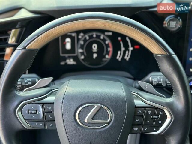 Чорний Лексус РХ, об'ємом двигуна 2.4 л та пробігом 20 тис. км за 54990 $, фото 25 на Automoto.ua