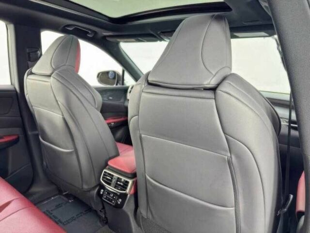 Чорний Лексус РХ, об'ємом двигуна 2.4 л та пробігом 19 тис. км за 35000 $, фото 20 на Automoto.ua