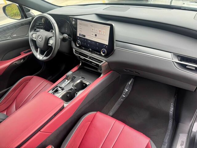 Черный Лексус РХ, объемом двигателя 0 л и пробегом 18 тыс. км за 21000 $, фото 9 на Automoto.ua