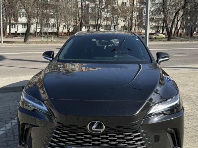 Черный Лексус РХ, объемом двигателя 2.5 л и пробегом 12 тыс. км за 75000 $, фото 1 на Automoto.ua