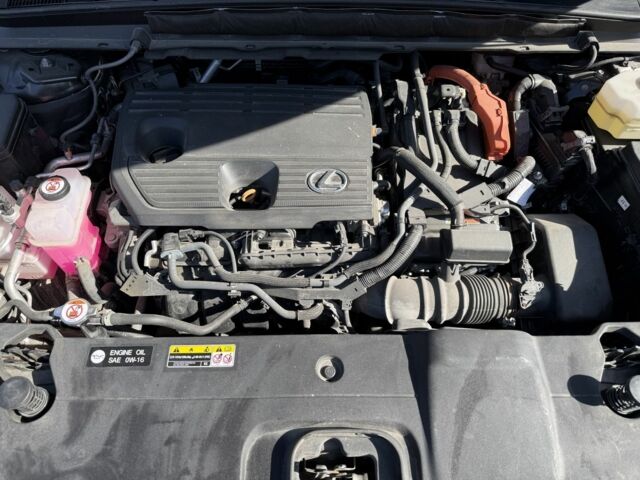 Черный Лексус РХ, объемом двигателя 2.5 л и пробегом 12 тыс. км за 75000 $, фото 6 на Automoto.ua