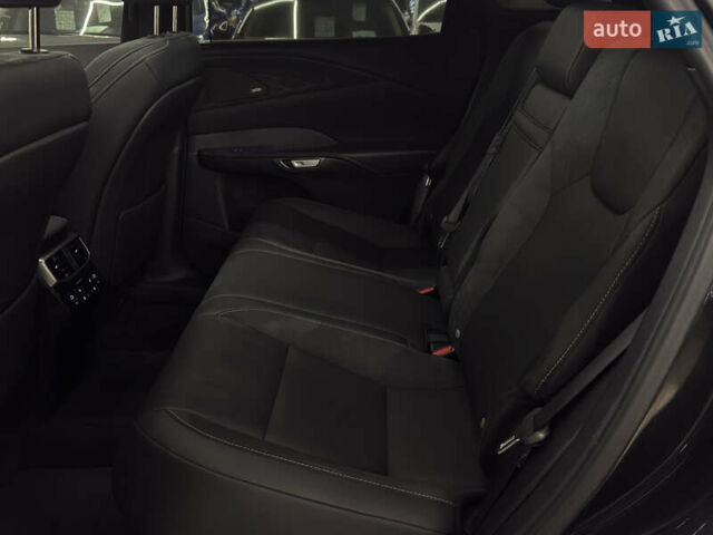 Чорний Лексус РХ, об'ємом двигуна 2.4 л та пробігом 19 тис. км за 61999 $, фото 25 на Automoto.ua
