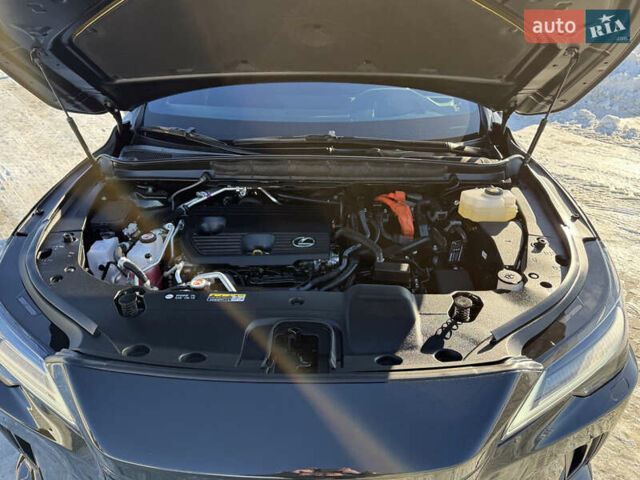 Черный Лексус РХ, объемом двигателя 2.5 л и пробегом 18 тыс. км за 85000 $, фото 19 на Automoto.ua