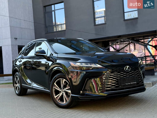 Черный Лексус РХ, объемом двигателя 2.4 л и пробегом 20 тыс. км за 54999 $, фото 3 на Automoto.ua