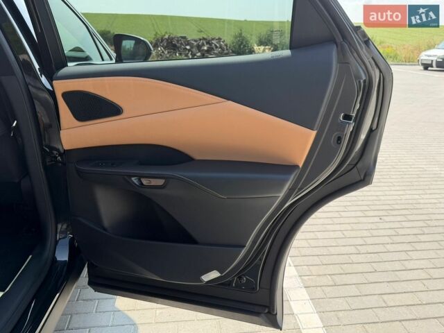 Чорний Лексус РХ, об'ємом двигуна 2.5 л та пробігом 27 тис. км за 59900 $, фото 39 на Automoto.ua