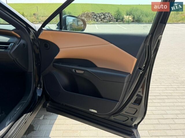Чорний Лексус РХ, об'ємом двигуна 2.5 л та пробігом 27 тис. км за 59900 $, фото 45 на Automoto.ua