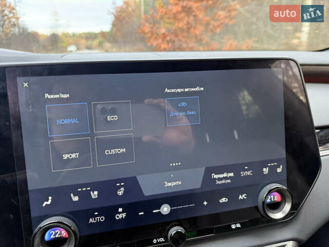 Черный Лексус РХ, объемом двигателя 2.49 л и пробегом 3 тыс. км за 79990 $, фото 47 на Automoto.ua