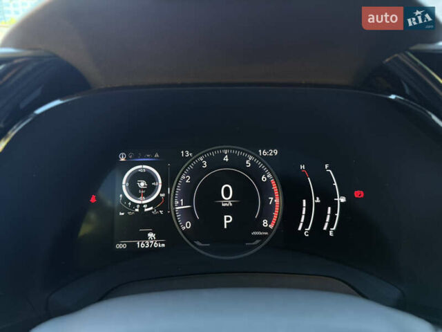 Черный Лексус РХ, объемом двигателя 2.4 л и пробегом 20 тыс. км за 54999 $, фото 40 на Automoto.ua