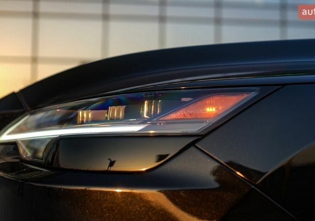 Черный Лексус РХ, объемом двигателя 2.5 л и пробегом 19 тыс. км за 83700 $, фото 12 на Automoto.ua