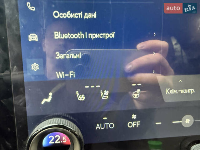 Черный Лексус РХ, объемом двигателя 2.49 л и пробегом 3 тыс. км за 79990 $, фото 44 на Automoto.ua