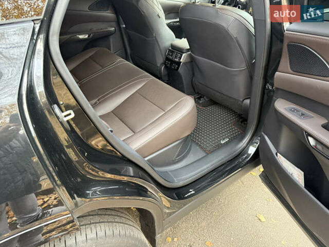 Черный Лексус РХ, объемом двигателя 2.49 л и пробегом 3 тыс. км за 79990 $, фото 10 на Automoto.ua