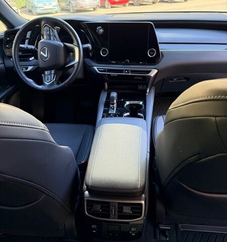 Чорний Лексус РХ, об'ємом двигуна 2.4 л та пробігом 15 тис. км за 65999 $, фото 21 на Automoto.ua