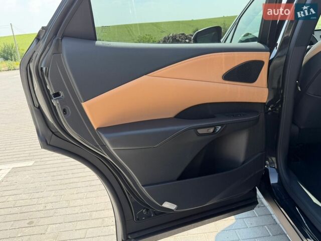 Чорний Лексус РХ, об'ємом двигуна 2.5 л та пробігом 27 тис. км за 59900 $, фото 28 на Automoto.ua