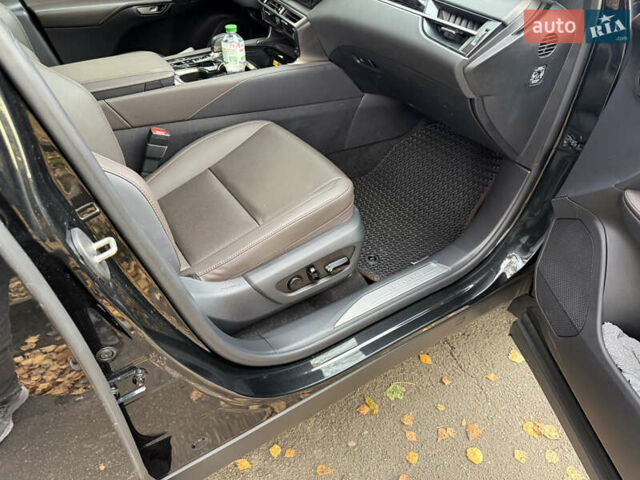 Черный Лексус РХ, объемом двигателя 2.49 л и пробегом 3 тыс. км за 79990 $, фото 9 на Automoto.ua