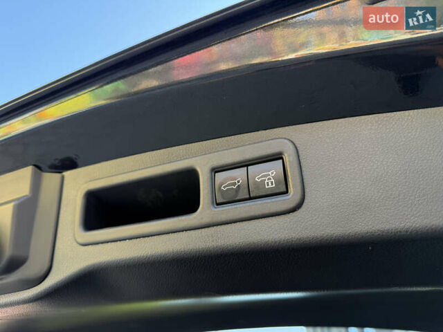 Черный Лексус РХ, объемом двигателя 2.4 л и пробегом 20 тыс. км за 54999 $, фото 35 на Automoto.ua