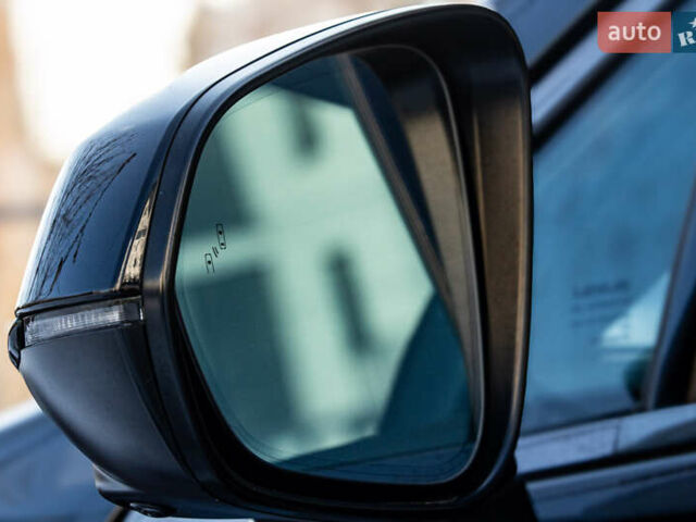 Чорний Лексус РХ, об'ємом двигуна 2.4 л та пробігом 60 тис. км за 74000 $, фото 26 на Automoto.ua