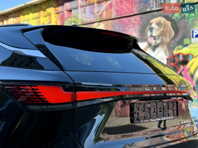Черный Лексус РХ, объемом двигателя 2.4 л и пробегом 20 тыс. км за 54999 $, фото 6 на Automoto.ua