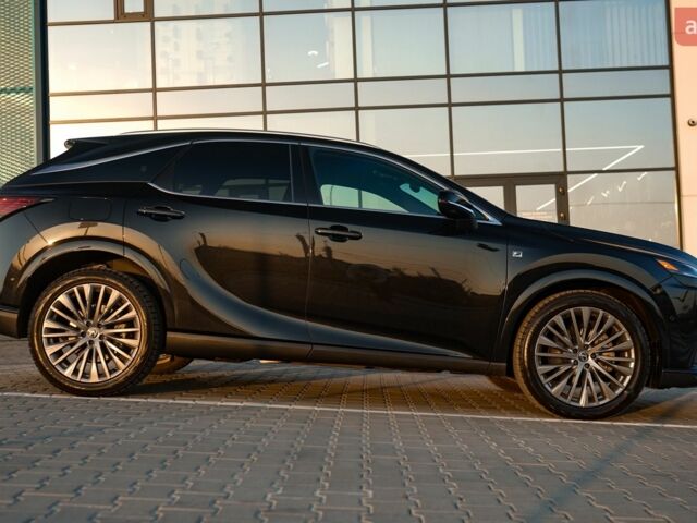 Чорний Лексус РХ, об'ємом двигуна 2.5 л та пробігом 20 тис. км за 72500 $, фото 4 на Automoto.ua