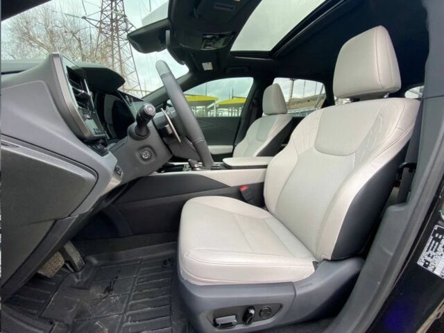 Чорний Лексус РХ, об'ємом двигуна 2.5 л та пробігом 15 тис. км за 66000 $, фото 6 на Automoto.ua