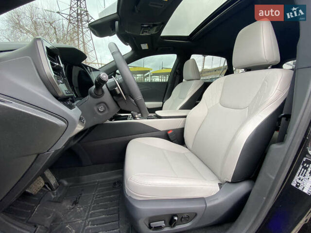 Чорний Лексус РХ, об'ємом двигуна 2.49 л та пробігом 11 тис. км за 73500 $, фото 8 на Automoto.ua