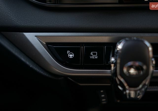 Черный Лексус РХ, объемом двигателя 2.5 л и пробегом 19 тыс. км за 83700 $, фото 16 на Automoto.ua