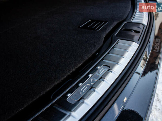 Чорний Лексус РХ, об'ємом двигуна 2.4 л та пробігом 60 тис. км за 74000 $, фото 33 на Automoto.ua