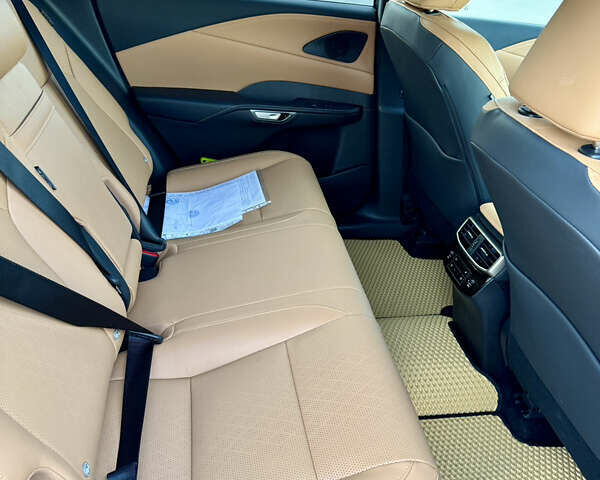 Чорний Лексус РХ, об'ємом двигуна 2.49 л та пробігом 4 тис. км за 87700 $, фото 11 на Automoto.ua