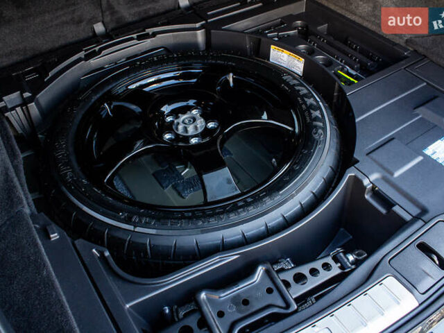 Чорний Лексус РХ, об'ємом двигуна 2.4 л та пробігом 60 тис. км за 74000 $, фото 35 на Automoto.ua