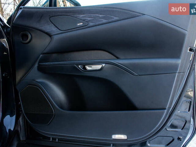 Чорний Лексус РХ, об'ємом двигуна 2.4 л та пробігом 60 тис. км за 74000 $, фото 50 на Automoto.ua