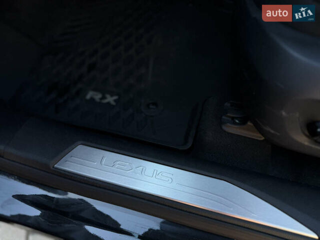 Чорний Лексус РХ, об'ємом двигуна 2.4 л та пробігом 20 тис. км за 54999 $, фото 48 на Automoto.ua