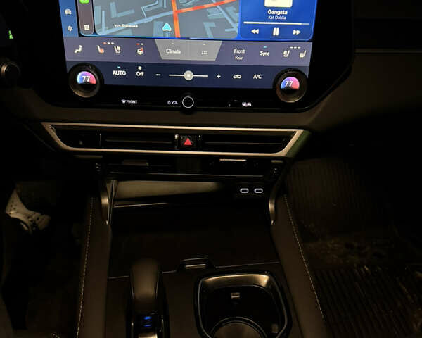 Чорний Лексус РХ, об'ємом двигуна 2.4 л та пробігом 11 тис. км за 69900 $, фото 15 на Automoto.ua