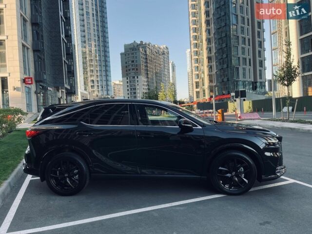 Чорний Лексус РХ, об'ємом двигуна 2.5 л та пробігом 8 тис. км за 69900 $, фото 4 на Automoto.ua