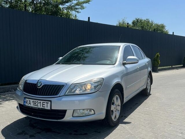 Чорний Лексус РХ, об'ємом двигуна 2.49 л та пробігом 15 тис. км за 81800 $, фото 14 на Automoto.ua