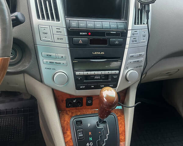 Коричневый Лексус РХ, объемом двигателя 3.46 л и пробегом 194 тыс. км за 10800 $, фото 6 на Automoto.ua