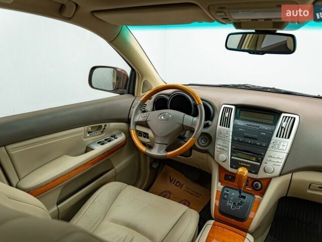 Коричневый Лексус РХ, объемом двигателя 3.5 л и пробегом 106 тыс. км за 13873 $, фото 10 на Automoto.ua